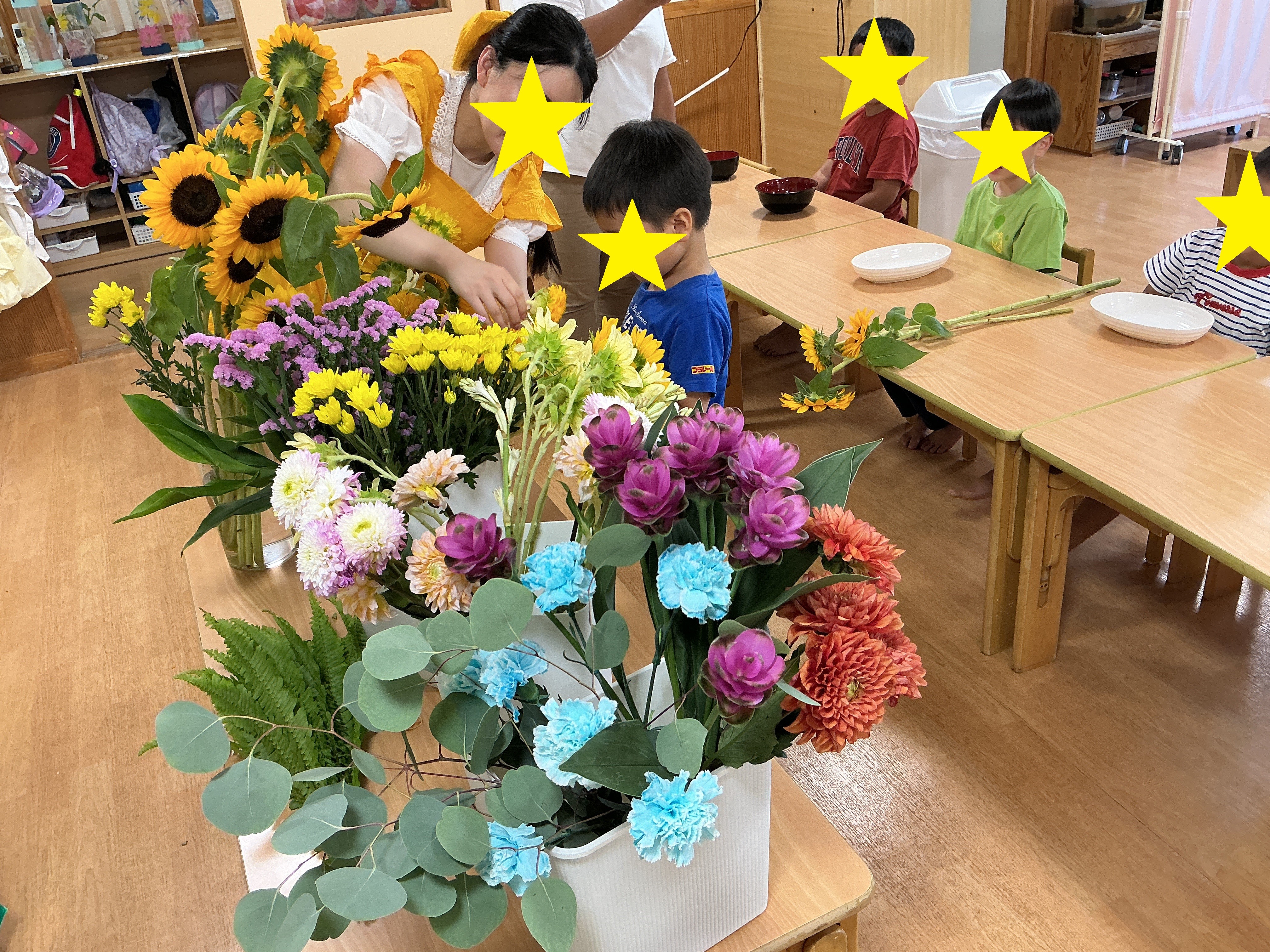 お花屋さんごっこ♬｜モンテッソーリ式 アスク芝浦4丁目保育園