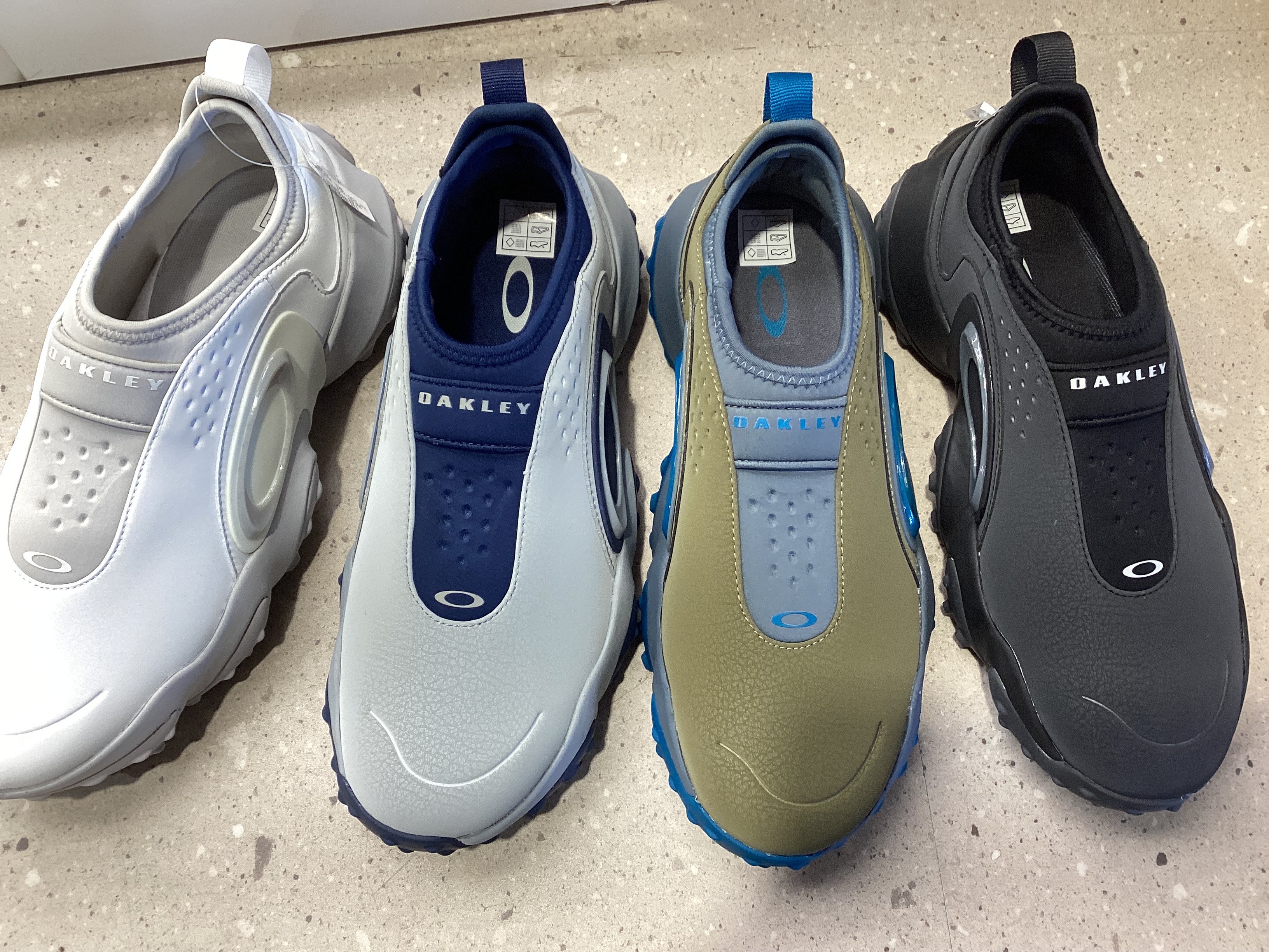 OAKLEY ゴルフシューズが新商品として登場！ | ムラサキスポーツ