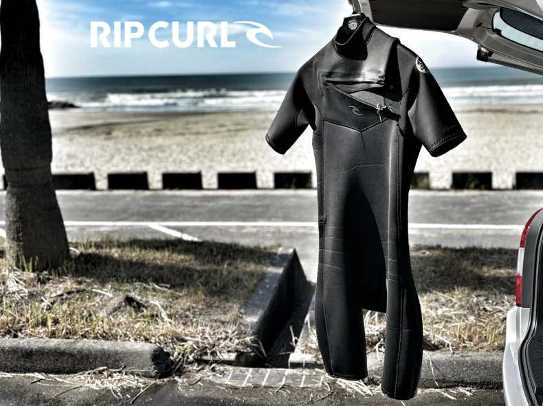 無駄なく、軽く。 【RIP CURL】 