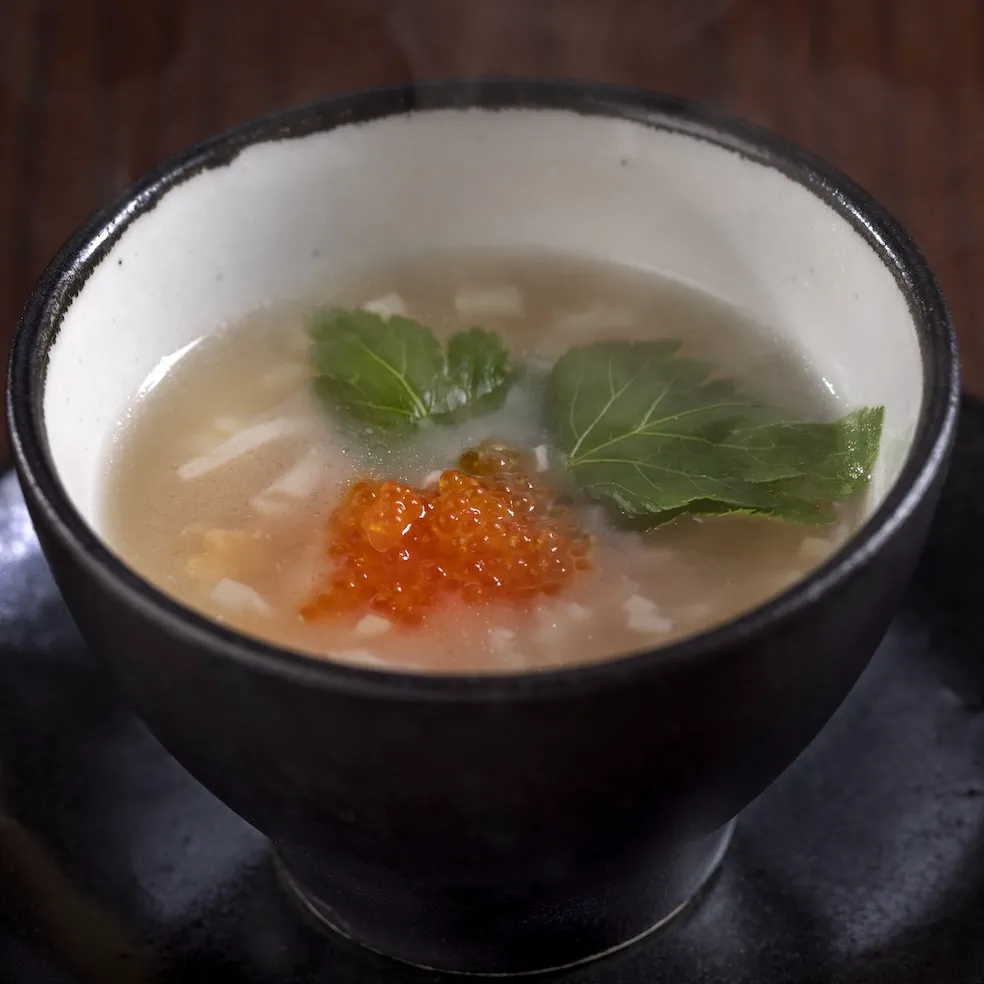 貝出汁のうまみ茶碗蒸し