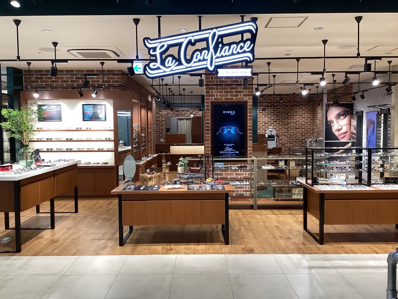 フェンディ（FENDI）アイウェア ポップアップショップ 4月29日（火