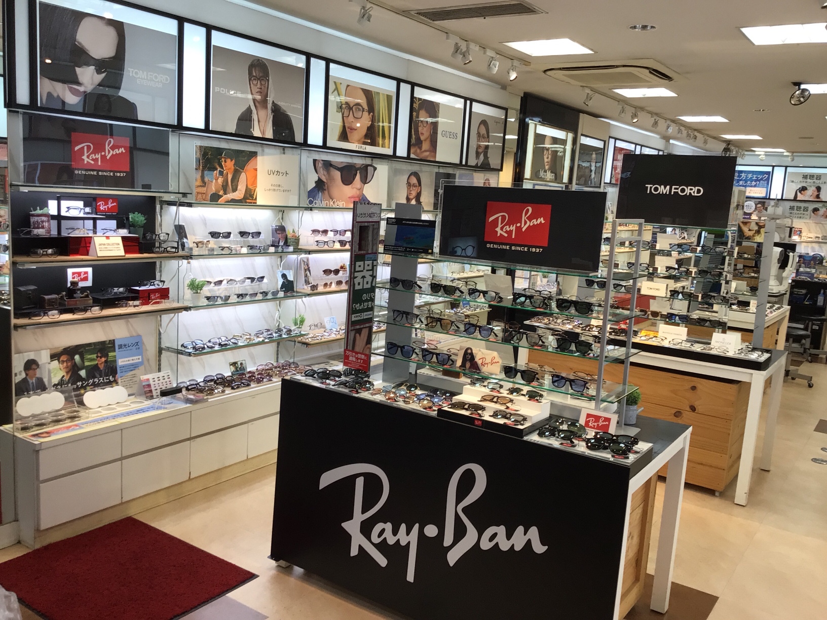 松山市　銀天街　レイバン　サングラス　RAIBAN