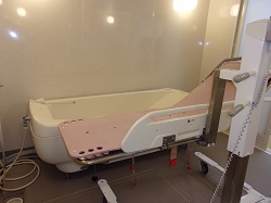 看多機　機械浴室