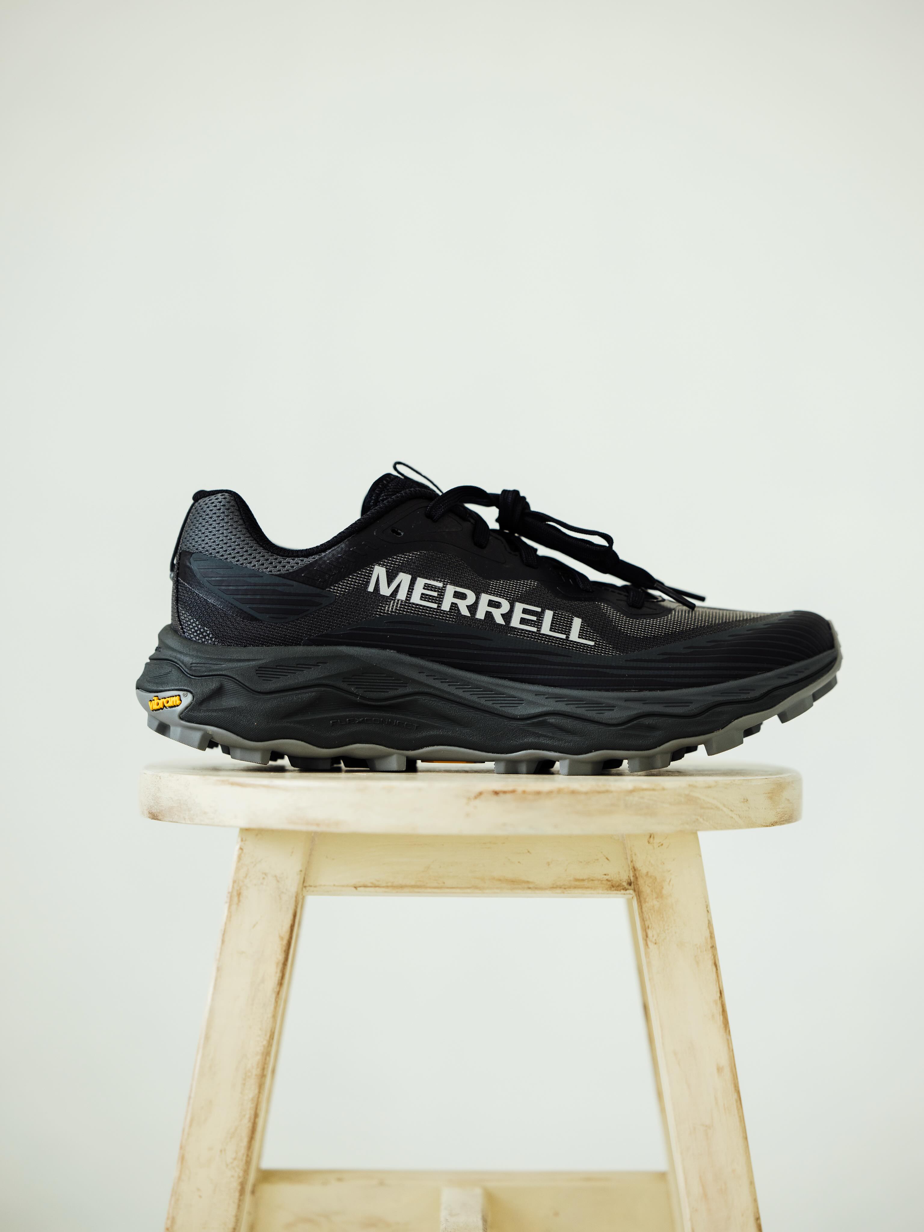 MERRELL のトレイルランニングシューズ「AGILITY PEAK 5」 | ムラサキ