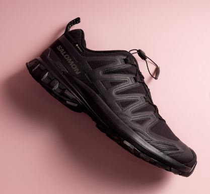 Salomon XA Pro 3D V9 GTX – オールブラックの存在感。 | ムラサキ